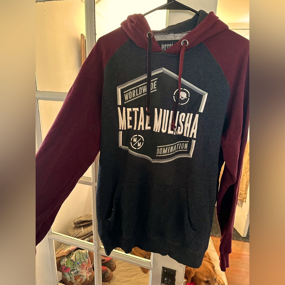 Metal mulisha sweatshirt great condition size large unisex